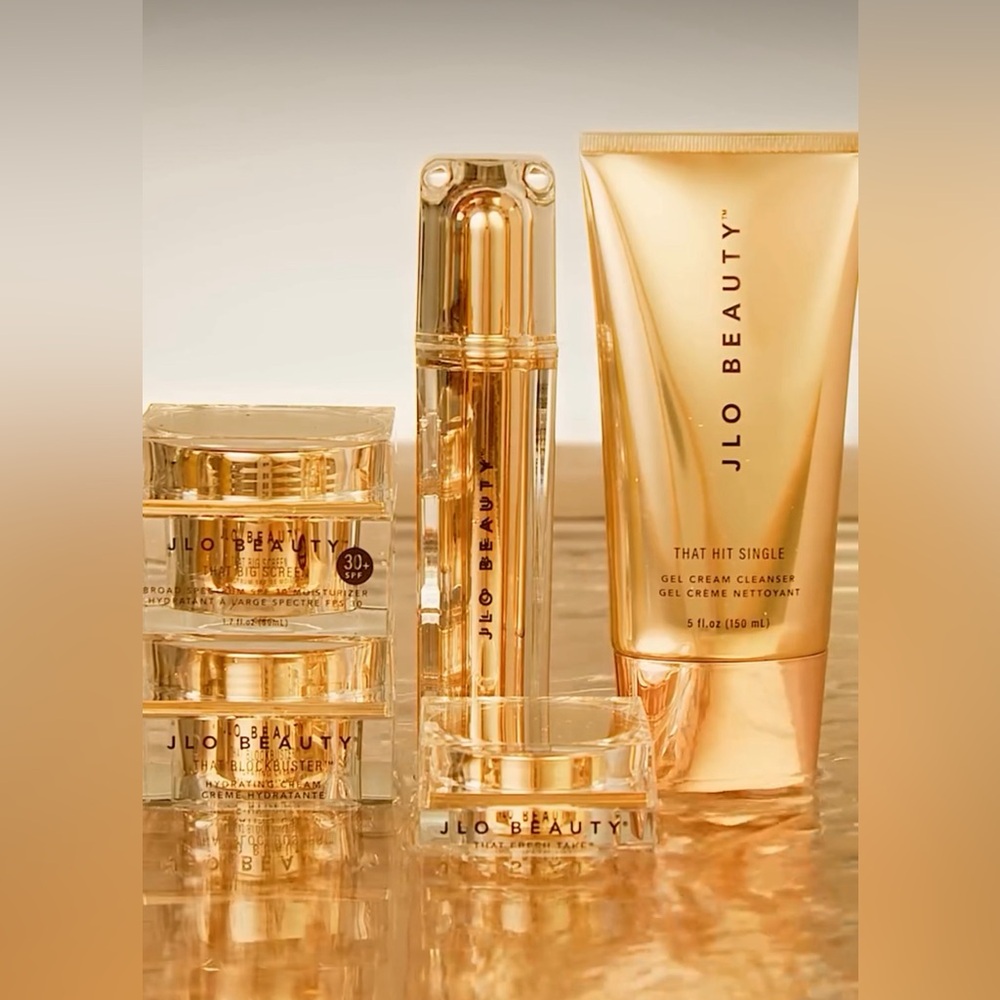 NIB! JLo Beauty Deluxe Kit - 5 Piece Set